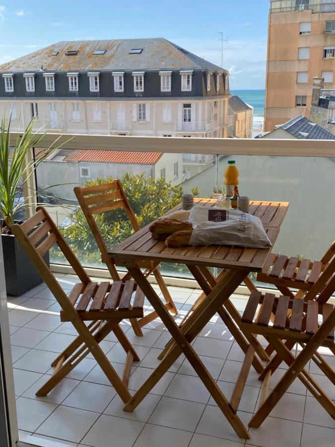 Le Kifanlo - Appartement Avec Une Grande Terrasse Vue Mer Et Plage A 100 M Les Sables-dʼOlonne Esterno foto